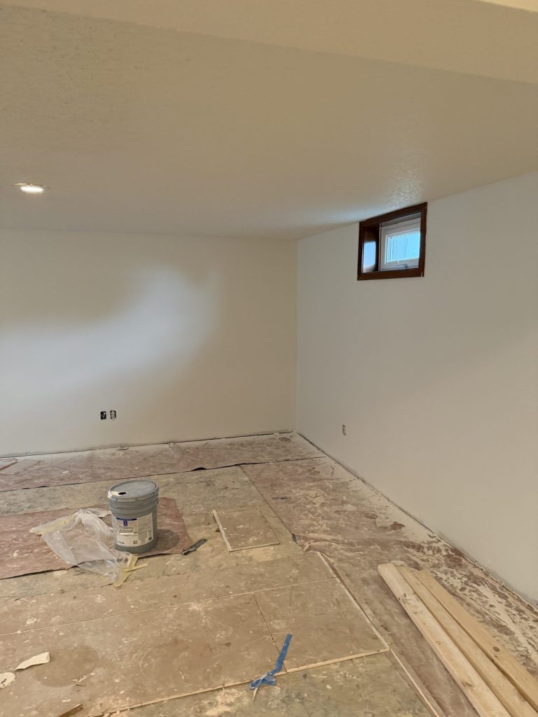 Empty room prepared for move-in